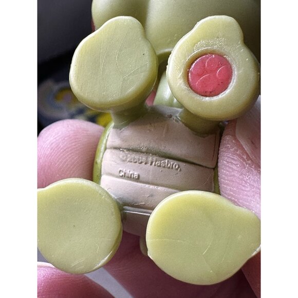 Littlest Pet Shop LPS Authentic Turtle #8 2004 Hasbro - Picture 5 of 5